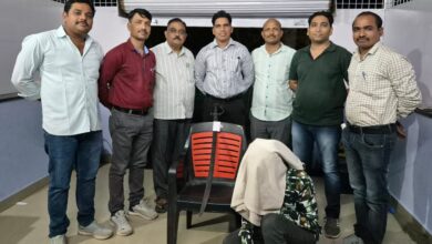Photo of दराटी पो.स्टे.हद्दीतील अमडापुर येथे धारधार शस्त्र बागळणा-या इसमावर गुन्हा दाखल;स्थानिक गुन्हे शाखा यवतमाळ यांची कारवाई!